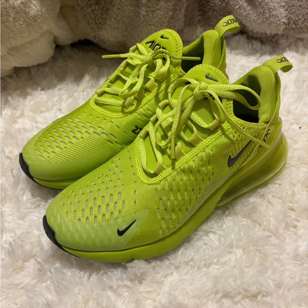 Nike air max 270 size 8